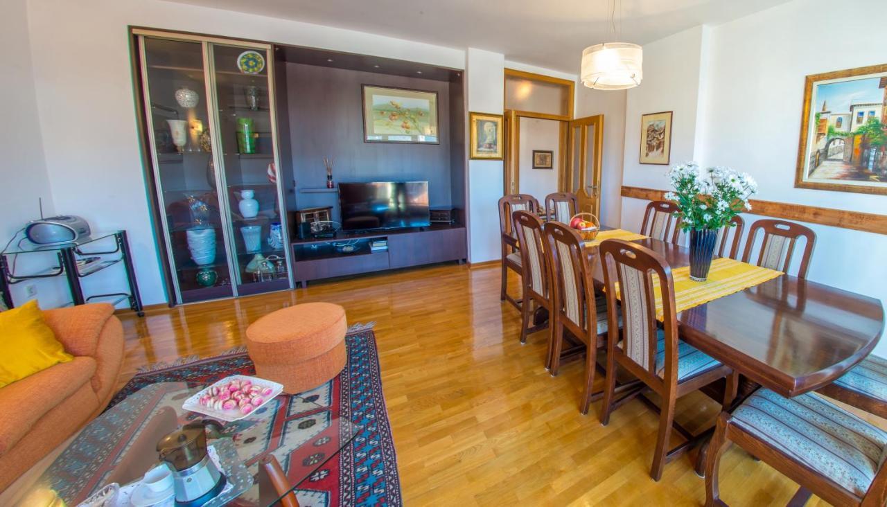 Apartment Italy - Promenade Мостар Экстерьер фото
