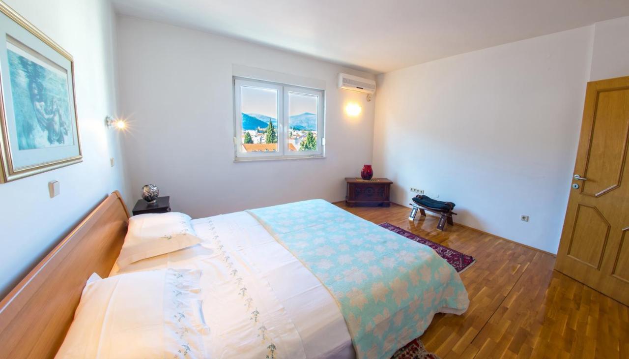 Apartment Italy - Promenade Мостар Экстерьер фото